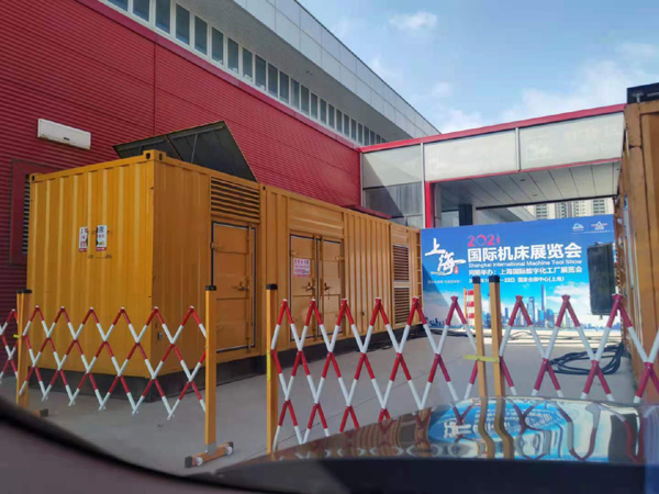 新龙出租发电机-柴油发电机和汽油发电机哪个更好一些?