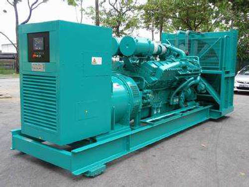 新龙如何选择适合 100KW 发电机的电缆长度?