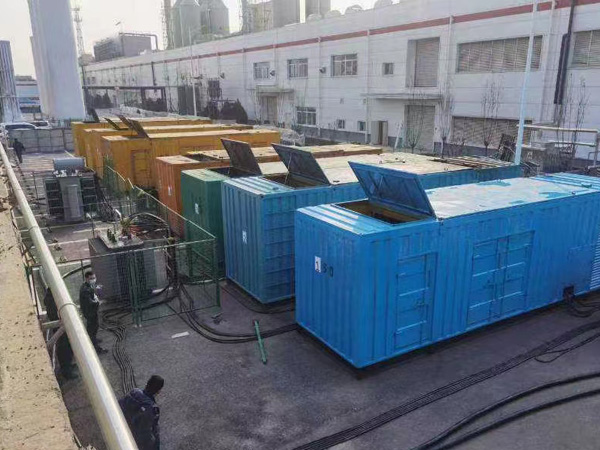 新龙380V和690V电压的电缆线相同吗?